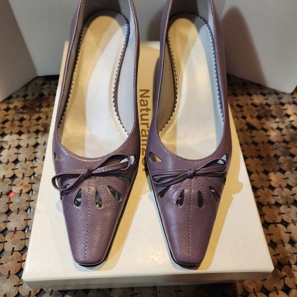 Naturalizer Railey Purple Leather Kitten Low Heel Pump Shoe Bow Women's Size 9.5 - Picture 3 of 10